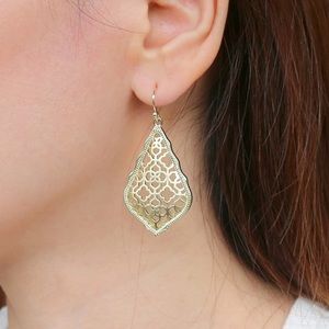 Authentic Kendra Scott Addie Earrings
